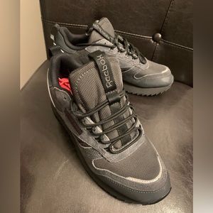 Reebok Classic Fit Sneakers NEW W/O TAGS